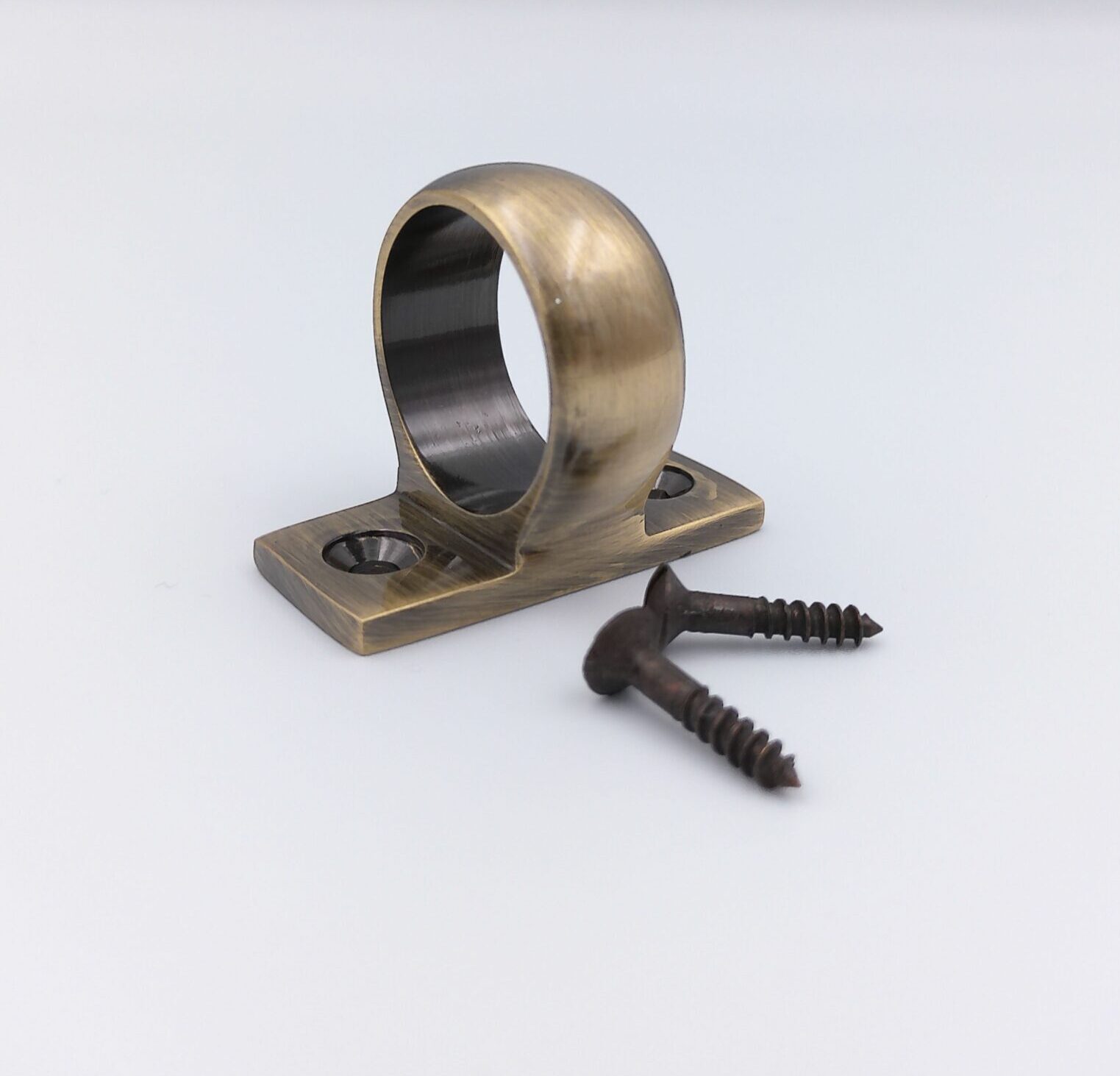 Sash Eye Charubin Bronze