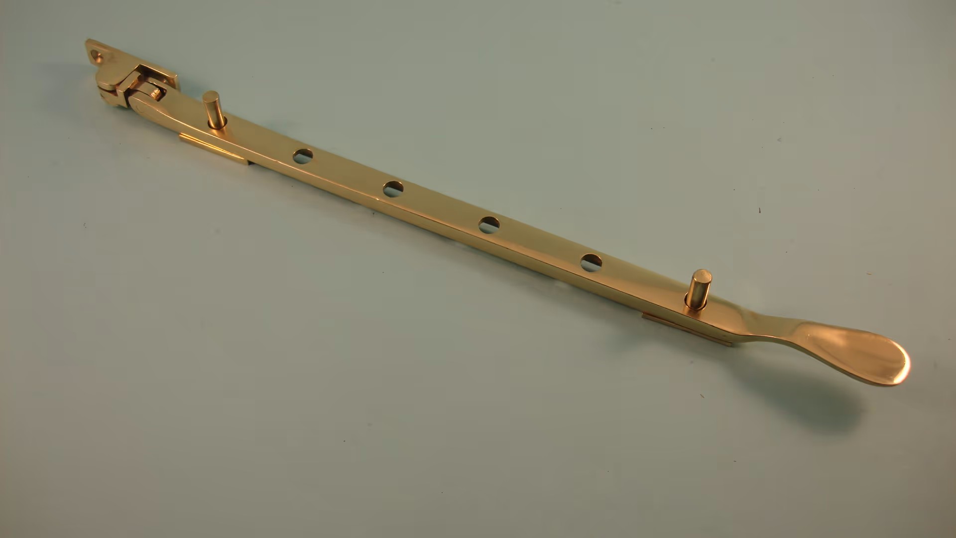 Light Victorian Spoon Casement Stay