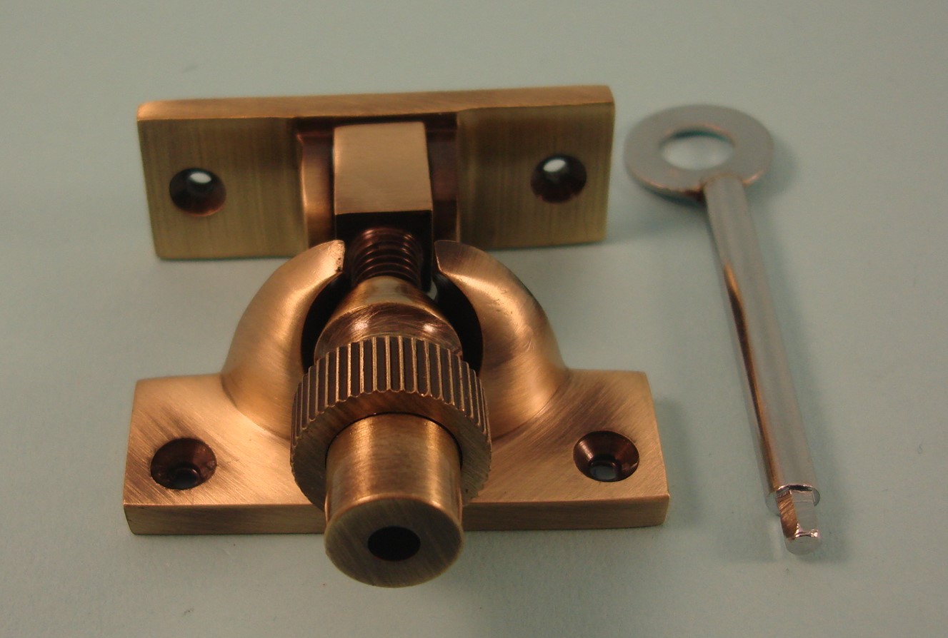 Brighton Fastener Antique Brass - Locking