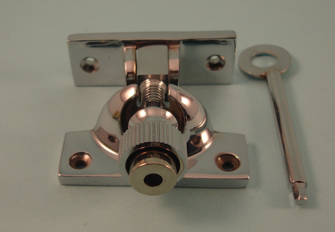 Brighton Fastener Polished Chrome - Locking